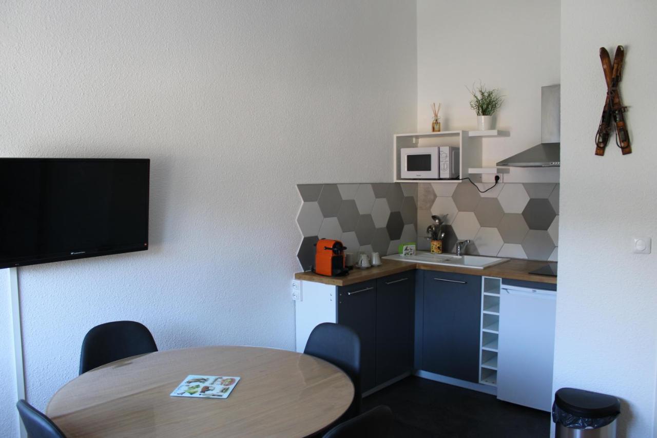 Studio Isard, Wifi Et Parking Gratuit, Navette Gratuite Au Pied De La Residence, Possibilite Forfait Menage Et Location Linge De Lit Et Toilette, A 10 Minutes A Pied Du Centre Ville 丰罗穆 外观 照片